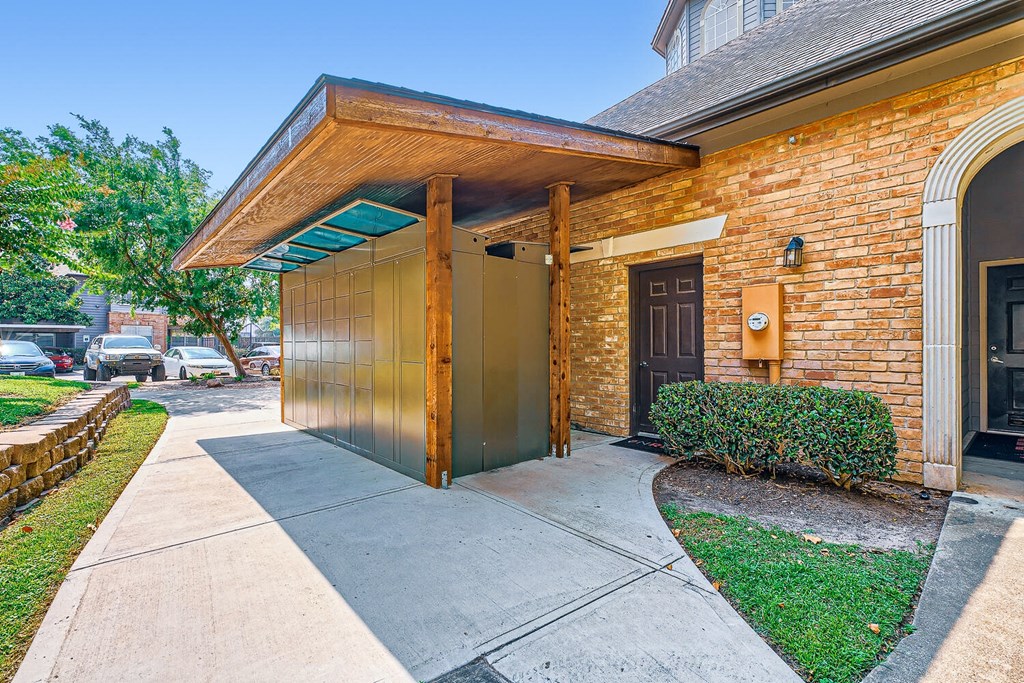 Courtyard View at River Pointe, Conroe, TX