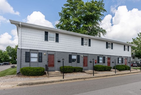 Homes Exterior Shots at Spring Creek Townhomes Apartments, Springfield 62702