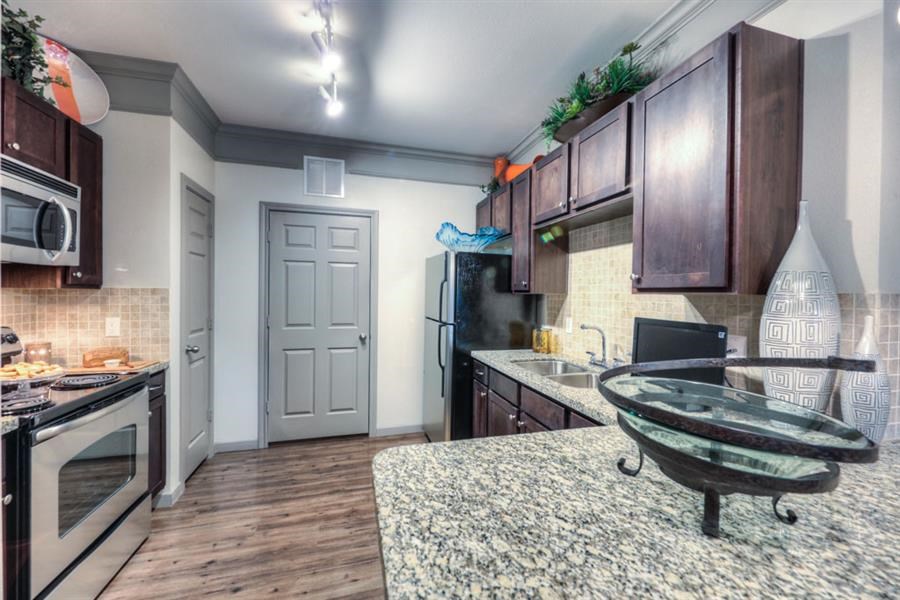 granite countertops in kitchen