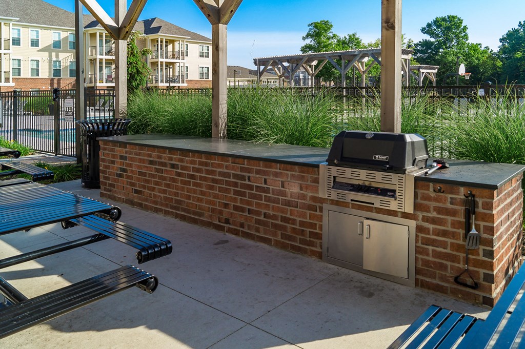 grill in picnic area at The Greyson, Hilliard, OH, 43026