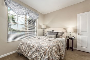 bedroom in apartment - Photo Gallery 54