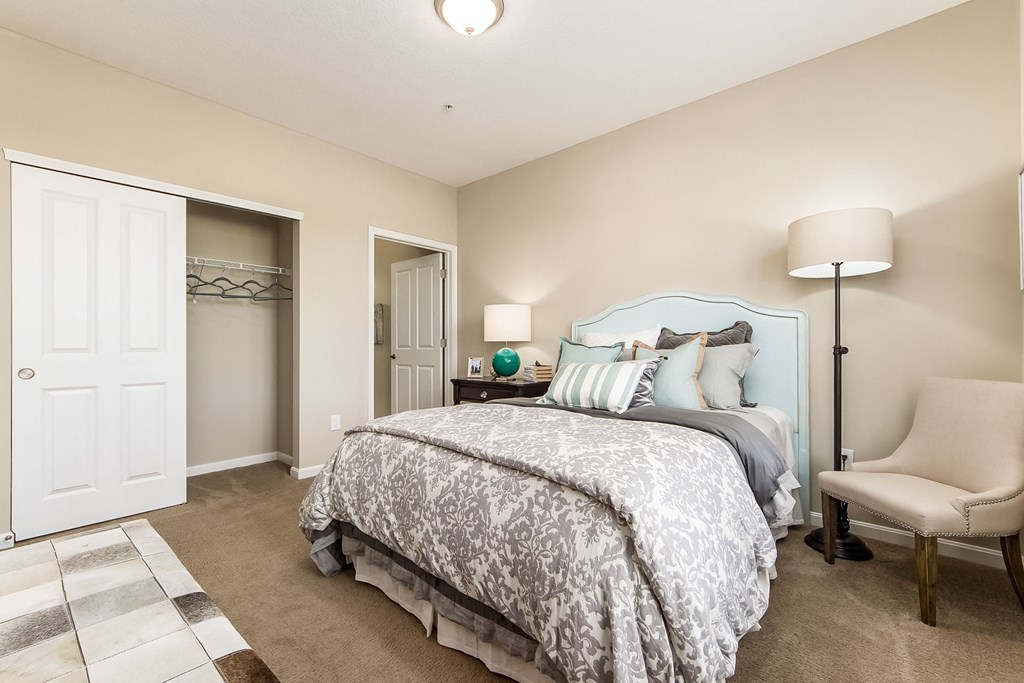 bedroom at The Greyson, Hilliard