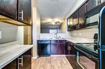 Dishwashers at Springhill Apartments, Kansas