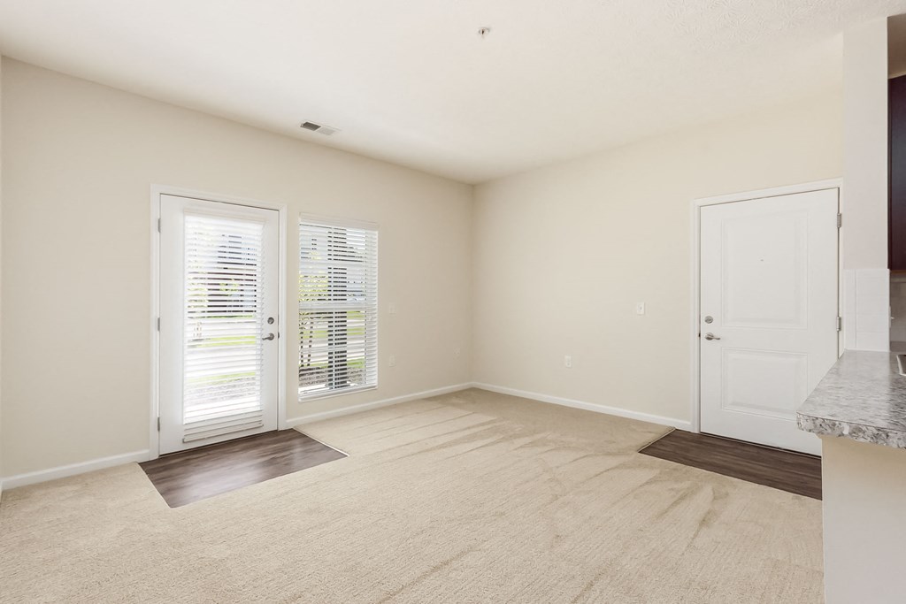 living room in apartment at Overland Park, Ohio