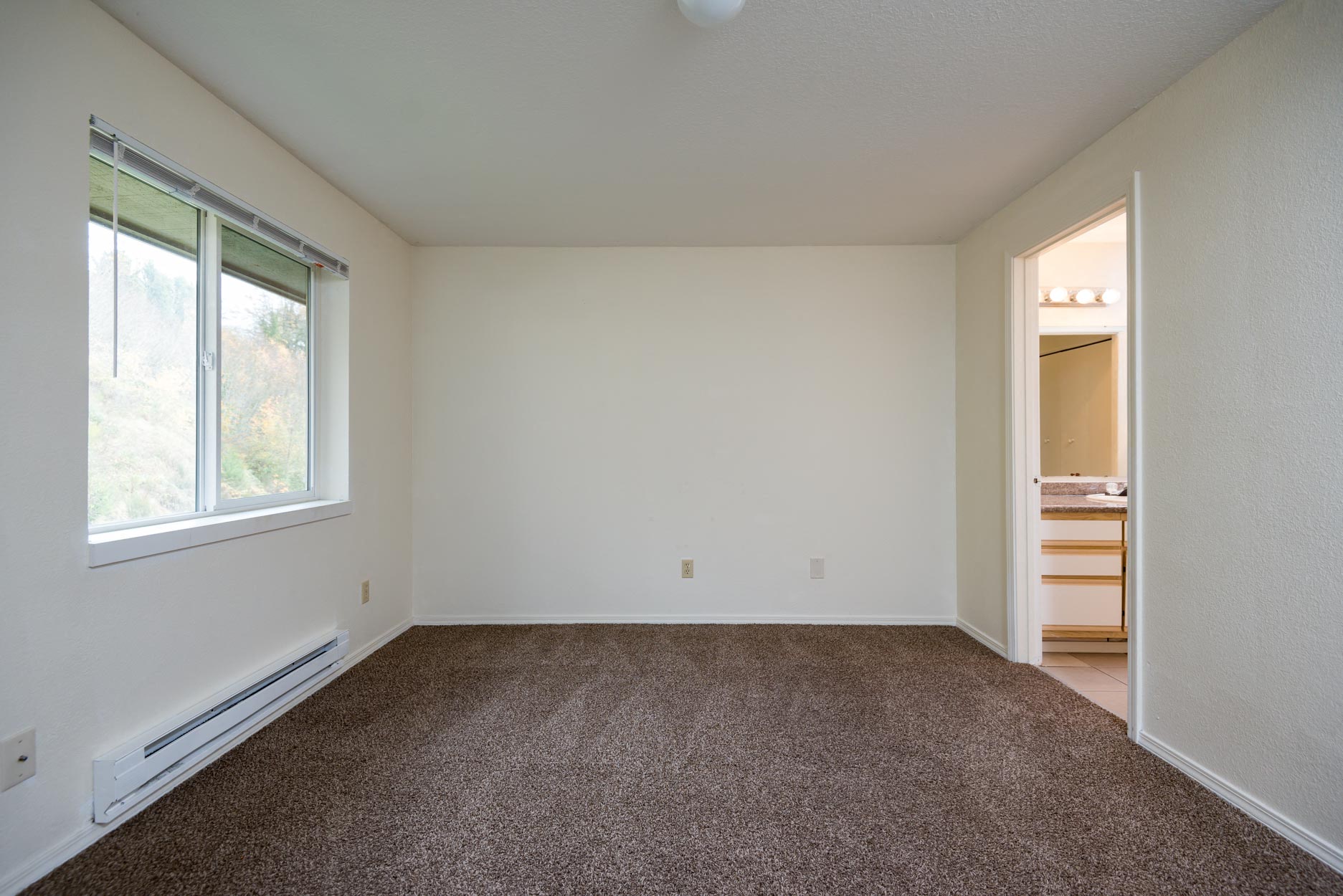 Caldera at Sunnybrook | The Landing Bedroom with Bathroom