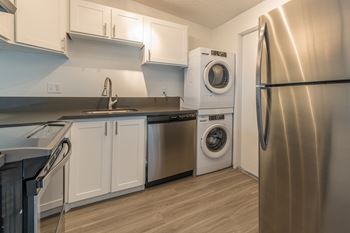 Bel Aire Court | Kitchen
