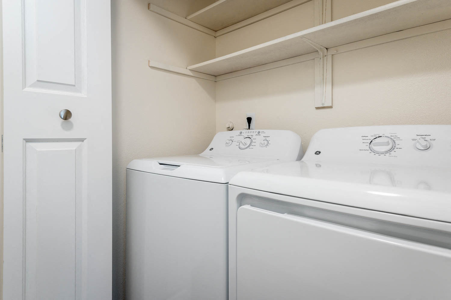 Fernwood | 1x1 Laundry Area