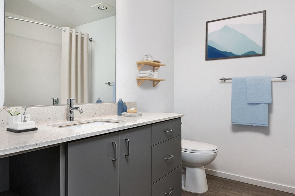 The Lenox | Bathroom