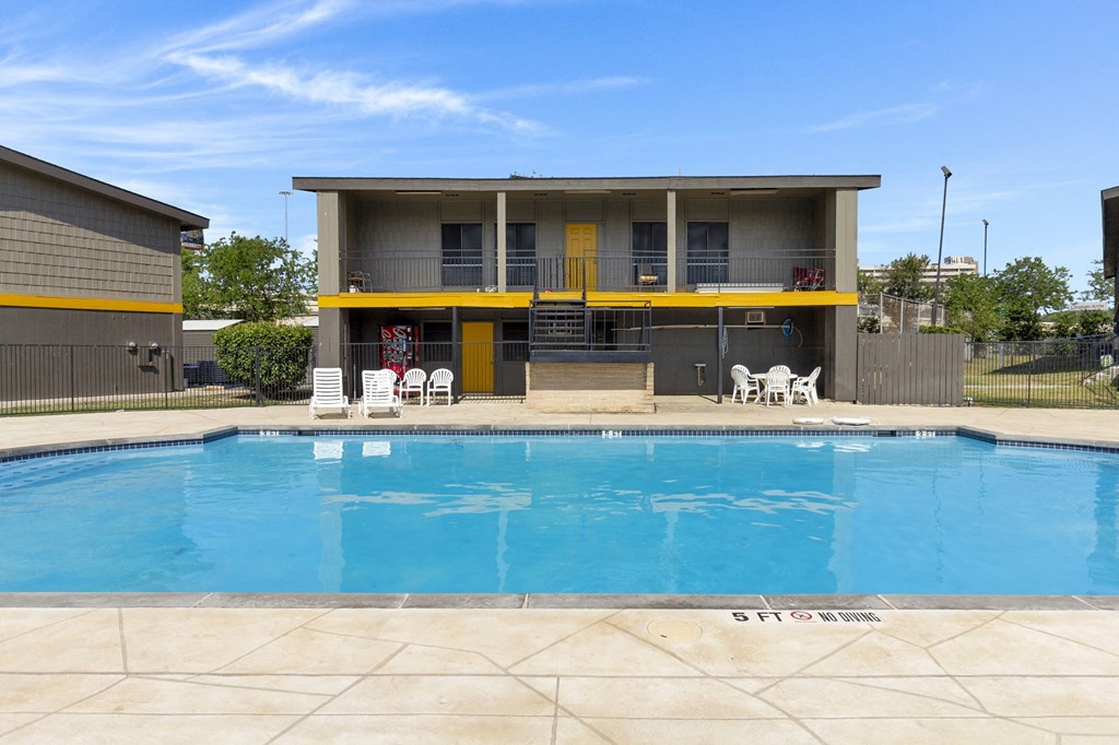 410 Heights | Exterior