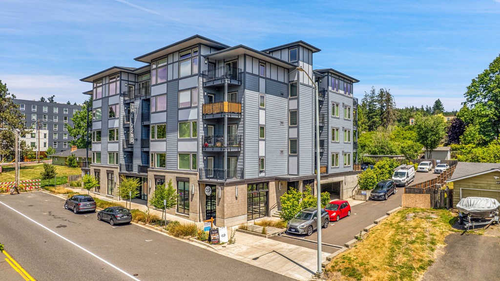 The 72nd Apartments | Exterior