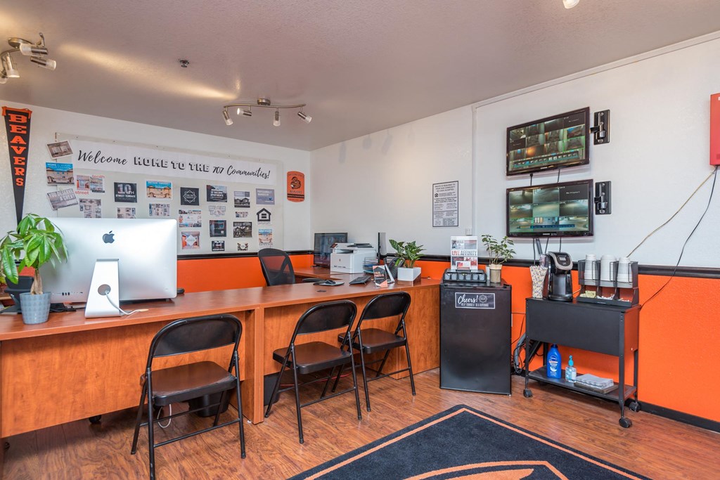 10th Street |Community Space