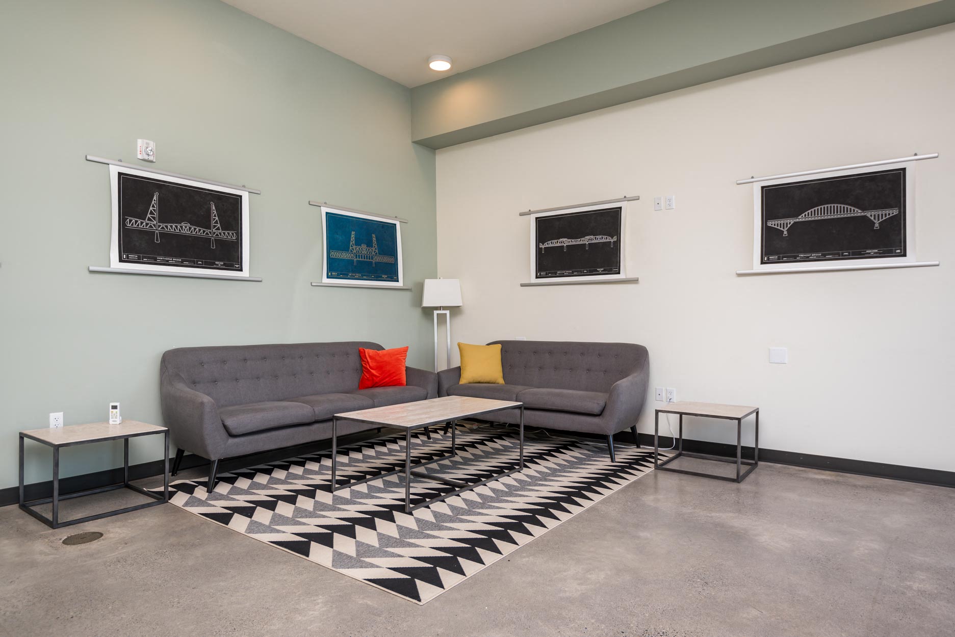 Slogan Apartments | Lobby