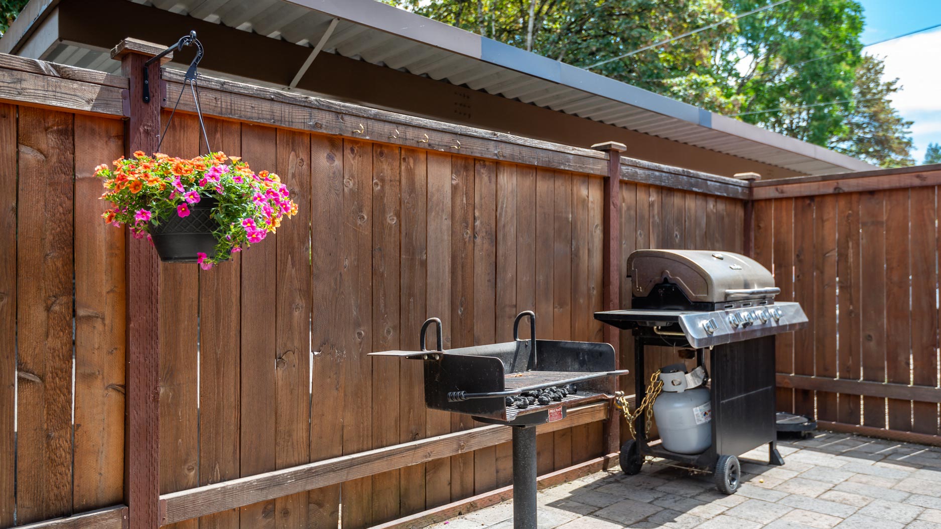 Broadway Center | BBQ Area