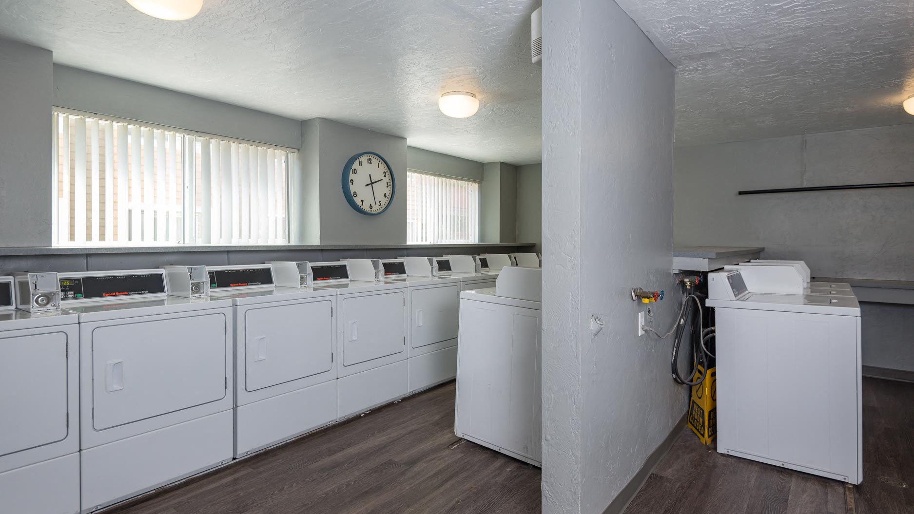 Broadway Center | Laundry Facility