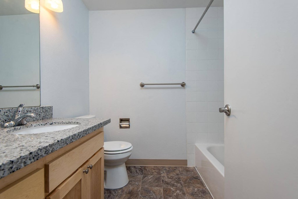 Carolyn Court | Bathroom