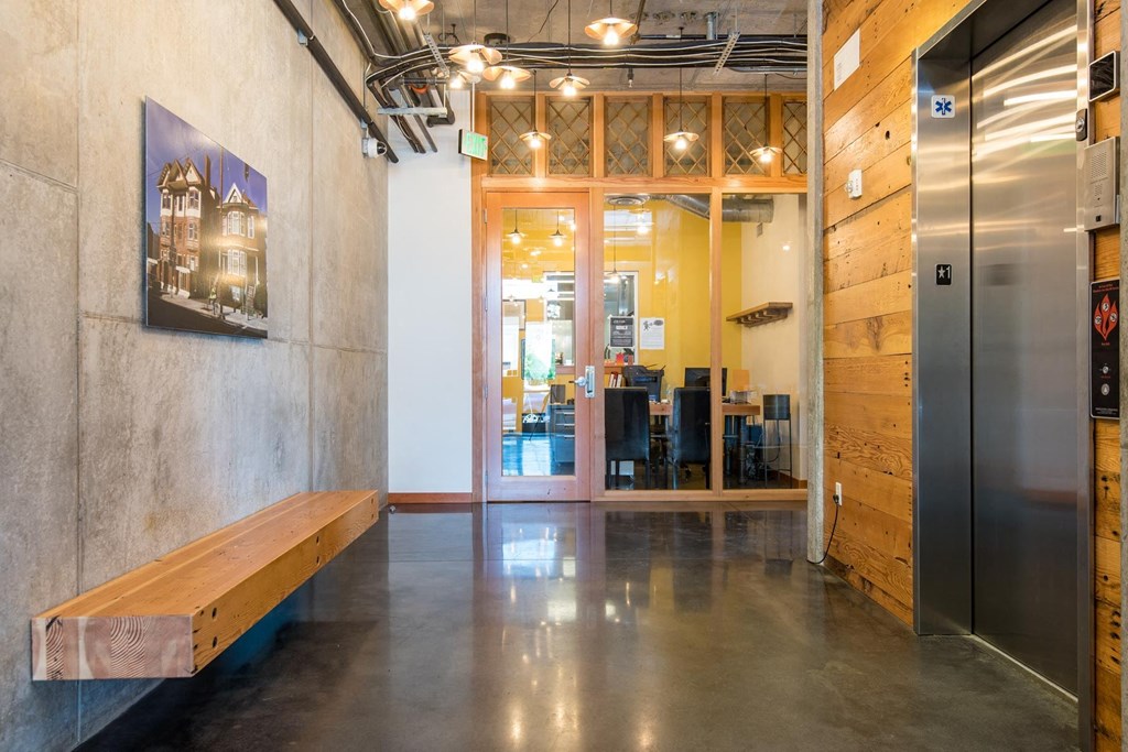 Central Eastside | Entrance Lobby and Elevator