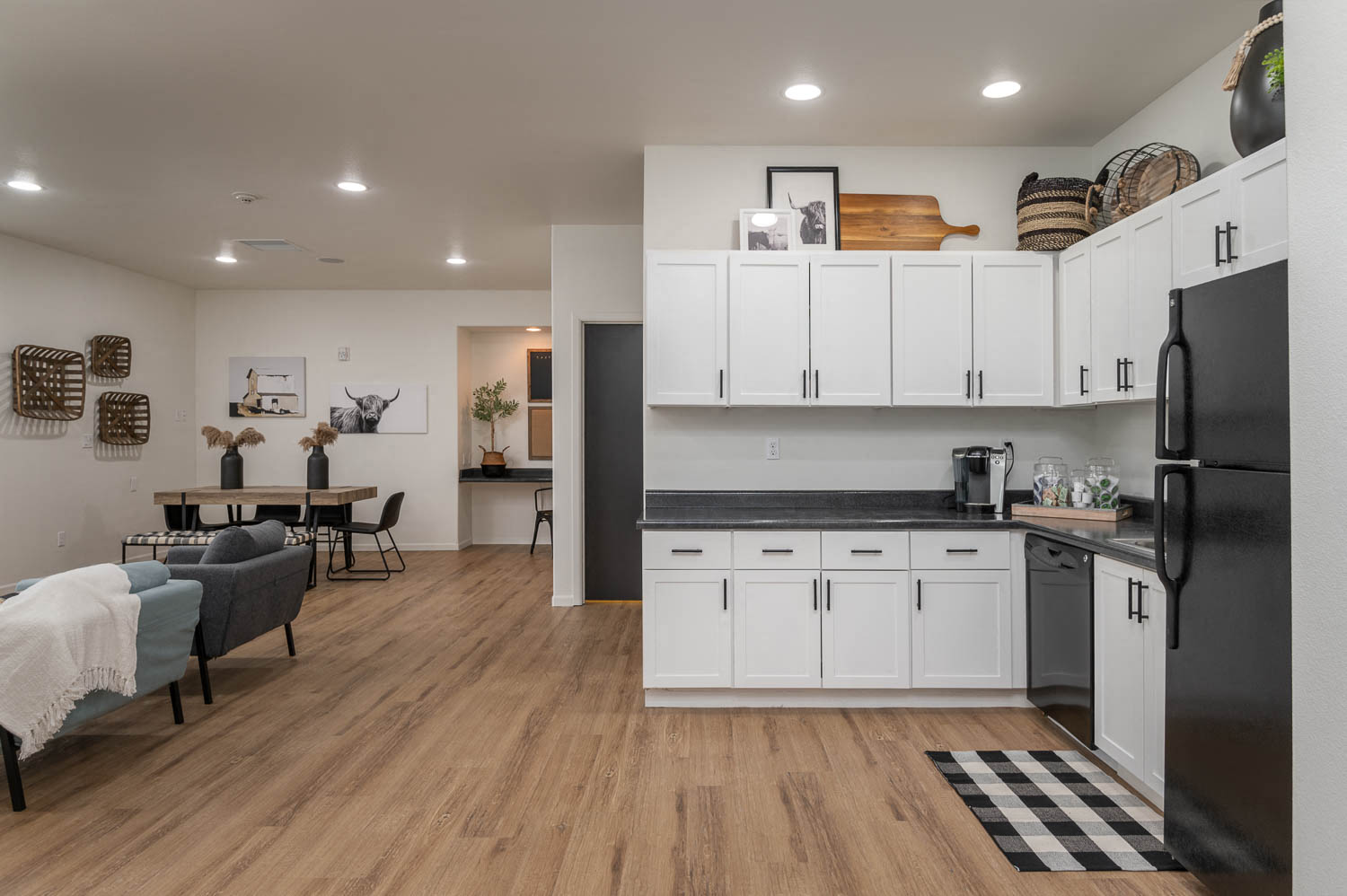 Meadow View | Kitchen and Dining Room