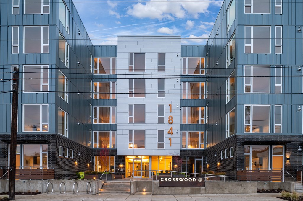 Crosswood | Exterior