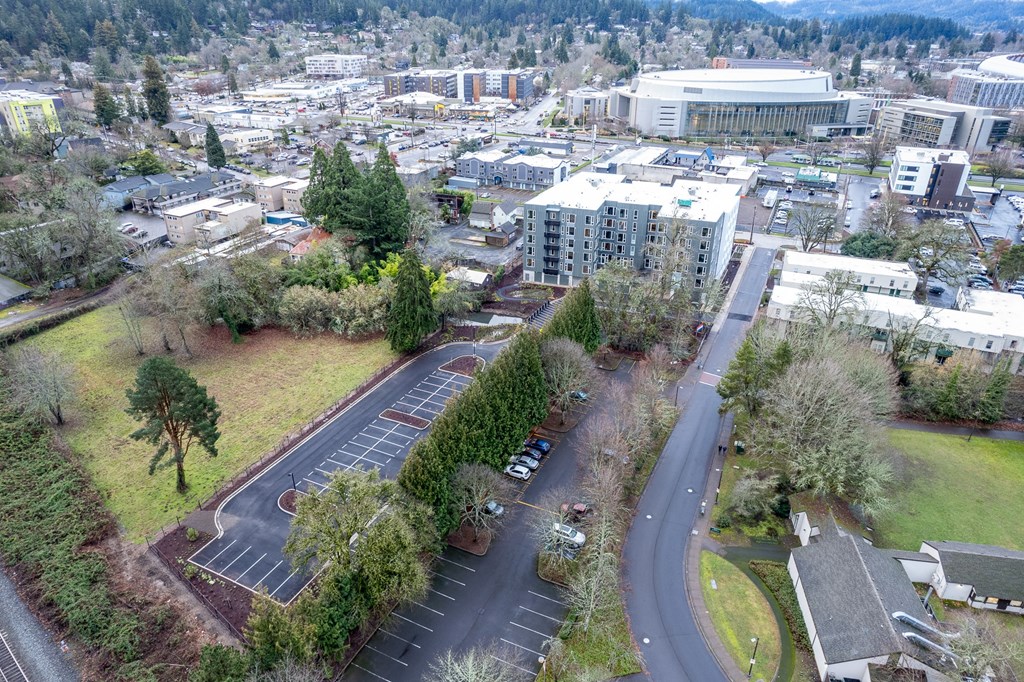 Crosswood | Exterior