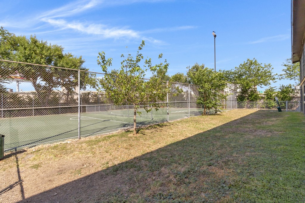 410 Heights | Exterior