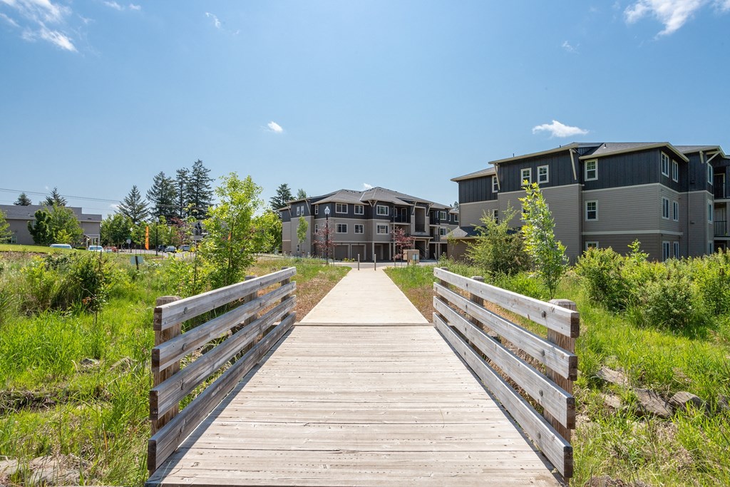 Edgewater | Exterior