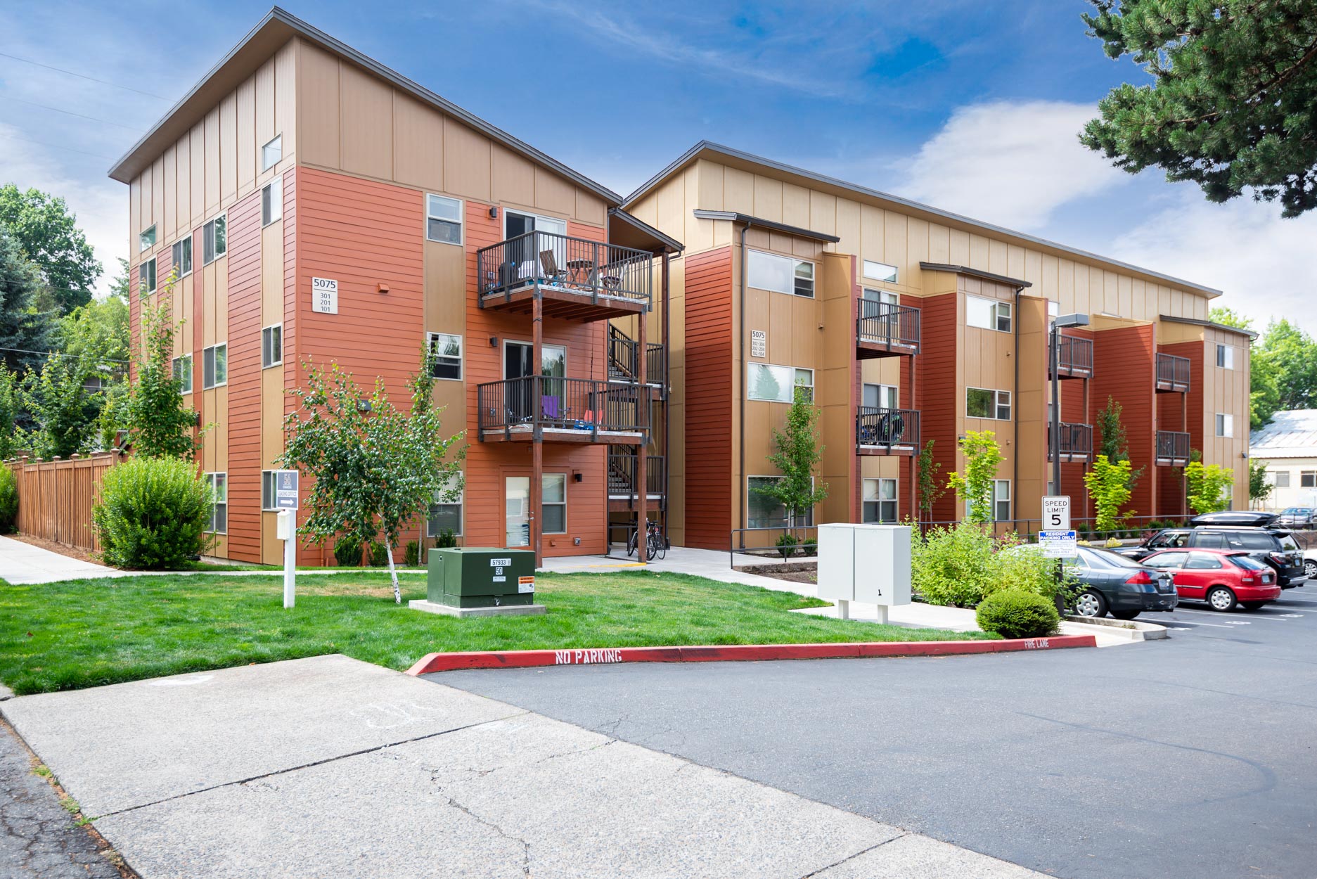 56 Commons | Exterior