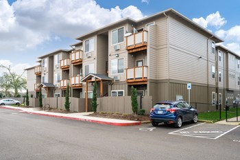 3220 Lansing Avenue NE 2-3 Beds Apartment, Salem, Oregon for Rent - Photo Gallery 11