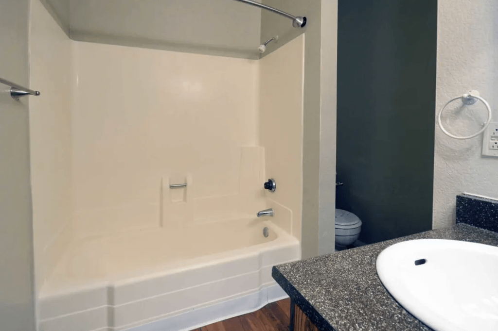 Gilbert Square | Interior | Unit 2