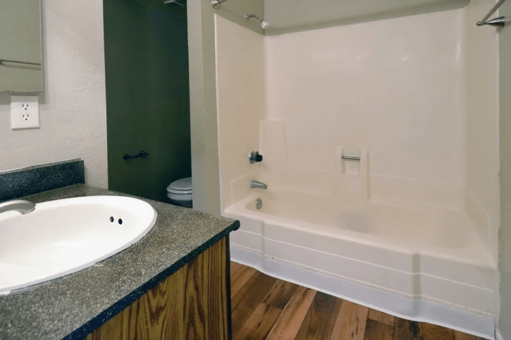 Gilbert Square | Interior | Unit 2