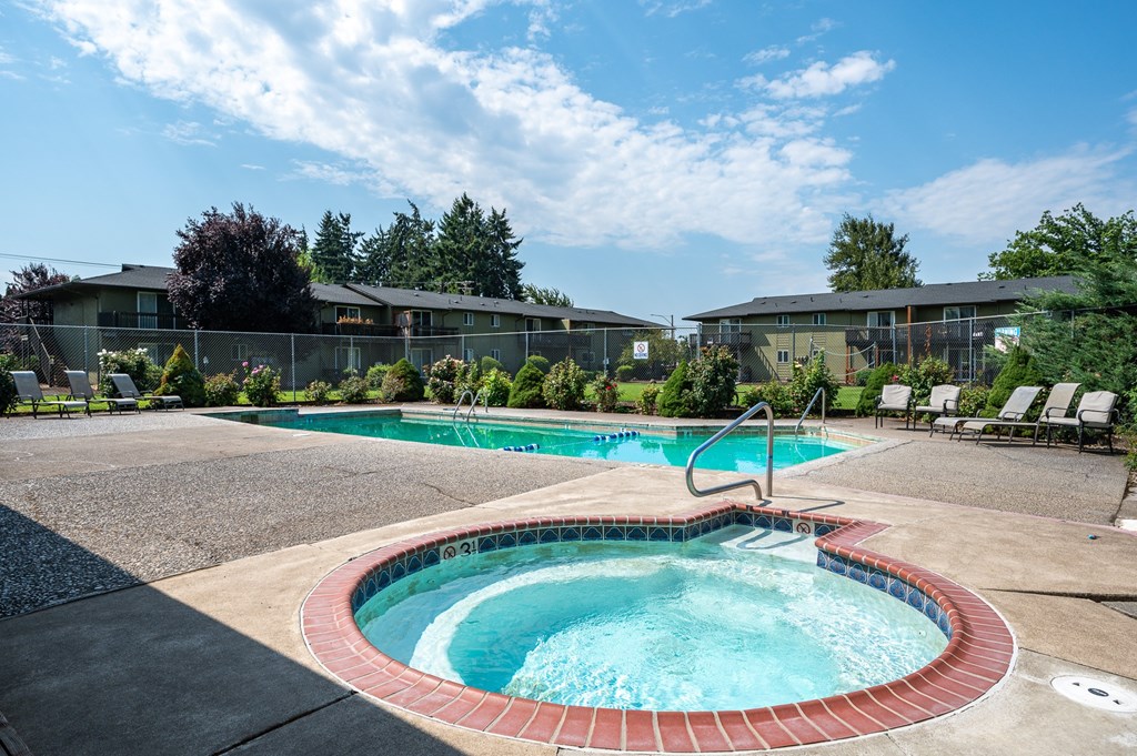 Pacific Village | Pool & Spa