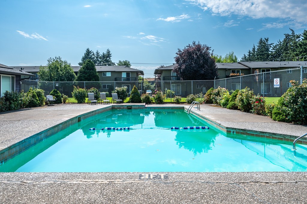 Pacific Village | Pool & Spa