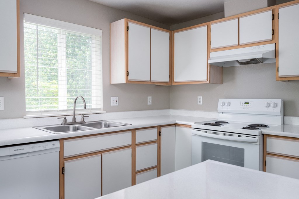 Twin Creeks | Kitchen