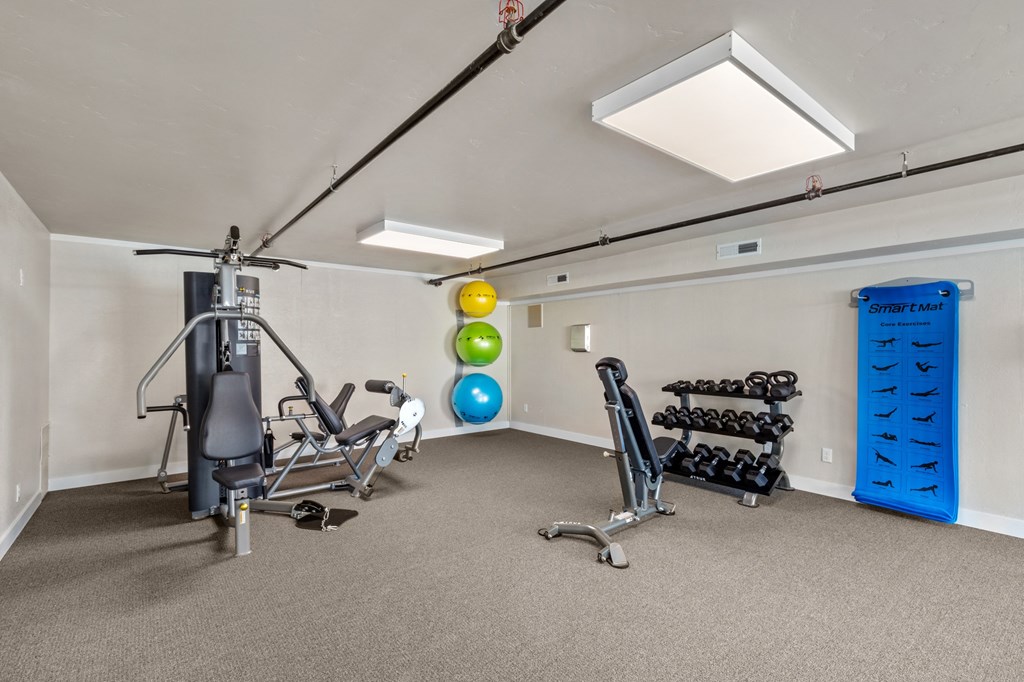 Fitness Center at Lakeside Apartments in Kennewick, WA
