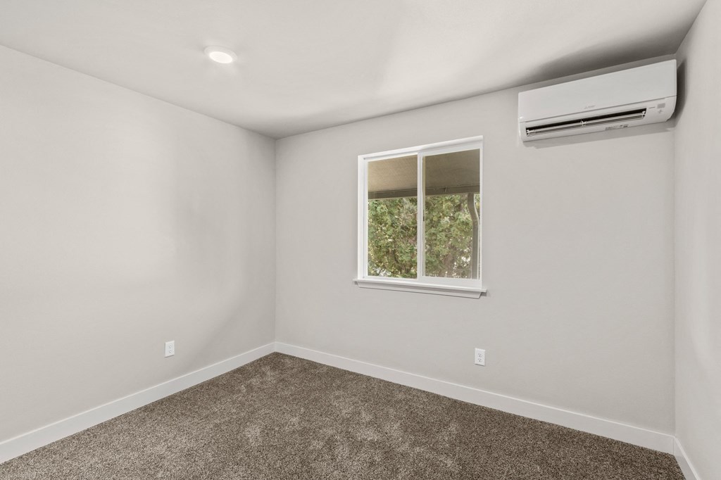 Bedroom at Lakeside Apartments