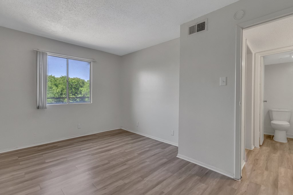 410 Heights | Interior