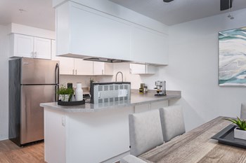 Mountain Knolls | Dining Room and Kitchen Mountain Knolls | Dining Room and Kitchen - Photo Gallery 6