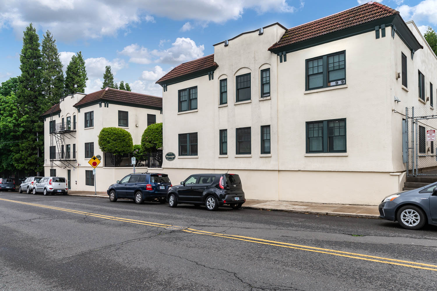 Mississippi Court Building Exterior