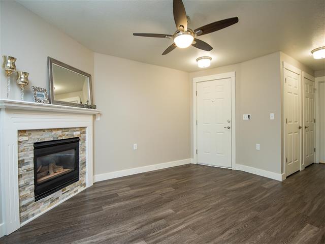 Twin Creeks | Living Space