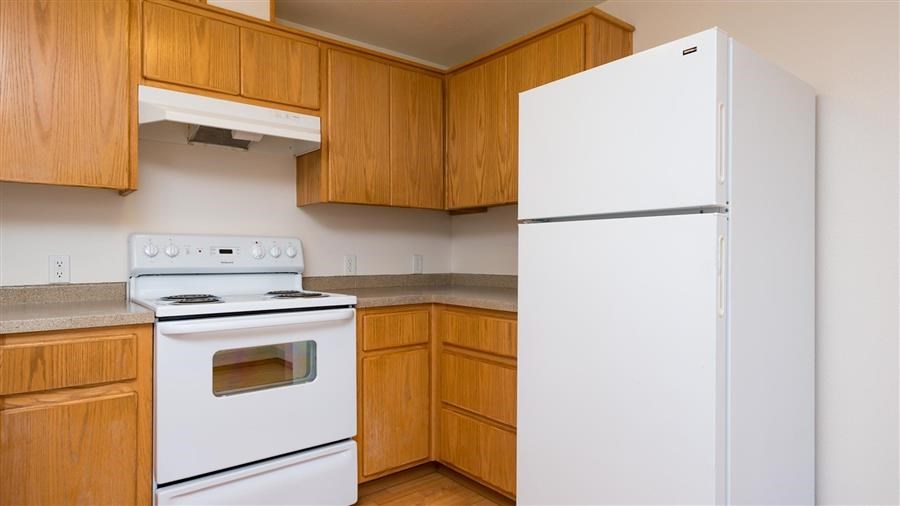 Davis Street | Kitchen