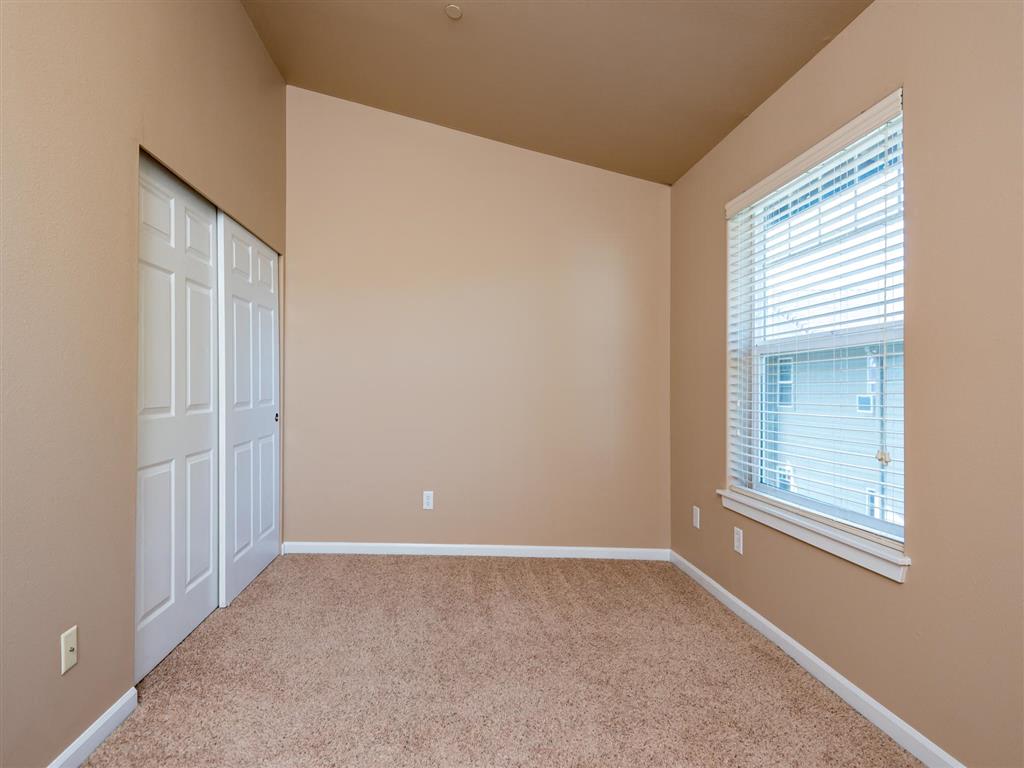 707 Communities | Southside Townhomes Bedroom