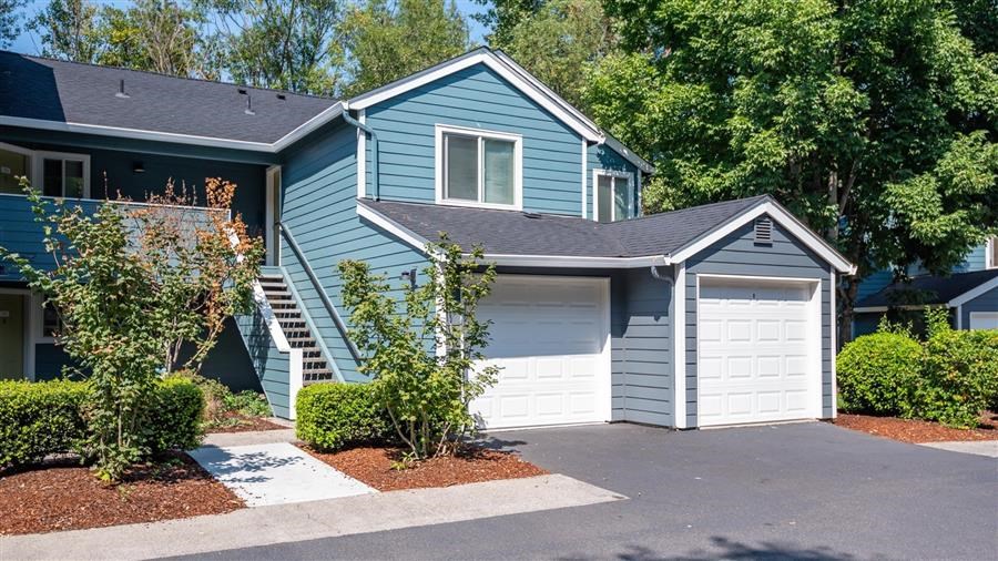 Street Village | Exterior