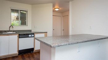Main Street Village | Kitchen - Photo Gallery 5