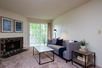 St James on Hall | Living Space - Photo Gallery 5