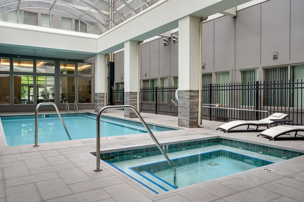 Orchard Crossing | Hot Tub