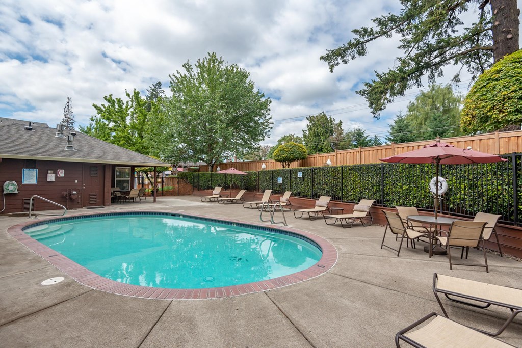 The Crossings | Outdoor Pool The Crossings | Outdoor Pool