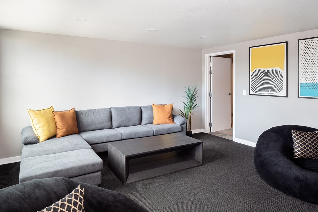 The Quad | Resident Lounge