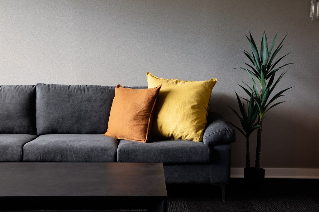 Quad-Corvallis-Resident-Lounge