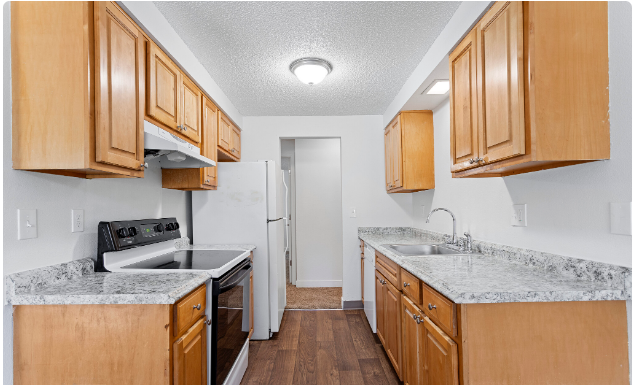 East 25 Apartments