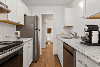 13831 NE 8Th St 2 Beds Apartment for Rent