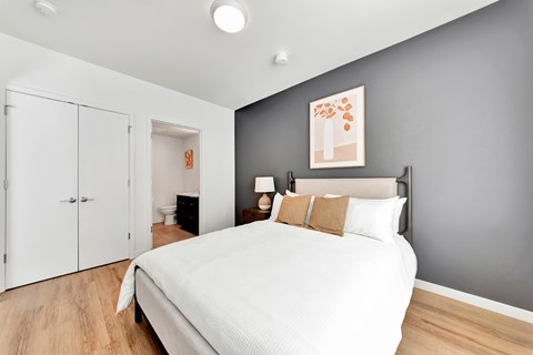 The Robert | Bedroom